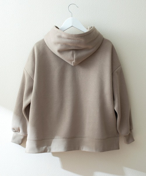 classicalelf（クラシカルエルフ）の「キッズ ビッグシルエットプルオーバーパーカー(長袖)（パーカー・キッズ・ブラック/ベージュ/グレー/モカ/ライトカーキ・130/140/150）」の13枚目の写真