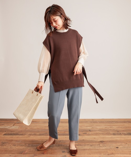 natural couture（ナチュラルクチュール）の「サイドリボンゆるベスト（ベスト・レディース・ベージュ/ブラウン/アイボリー・FREE）」の5枚目の写真