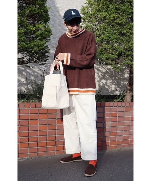 Air Tokyo（エアートウキョー）の「ローゲージ オーバーサイズ ニット  【ファッションインフルエンサー風早ゆうた × AIR TOKYOコラボ】 ビッグシルエット セーター クルーネック（ニット/セーター・メンズ・ブラック/グレー/ブラウン・FREE）」の21枚目の写真