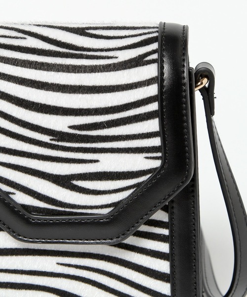 Heather（ヘザー）の「アソートミニショルダー 920086（ショルダーバッグ・レディース・ブラック/ゼブラ/ブラウン・ONE SIZE）」の11枚目の写真