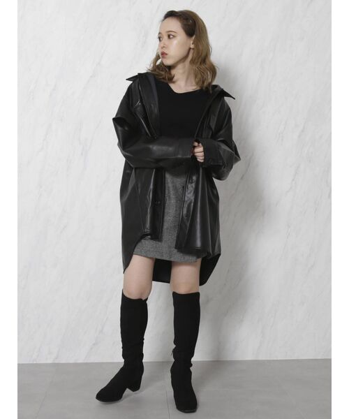 dazzlin（ダズリン）の「レザーライクCPO【WEB限定】（テーラードジャケット・レディース・ブラック/ベージュ/モカ・FREE）」の4枚目の写真