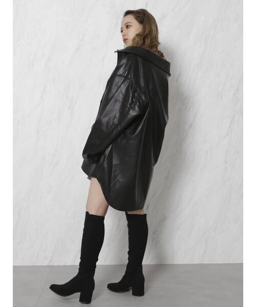 dazzlin（ダズリン）の「レザーライクCPO【WEB限定】（テーラードジャケット・レディース・ブラック/ベージュ/モカ・FREE）」の9枚目の写真