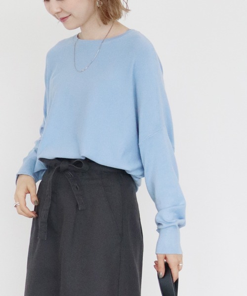 AMERICAN HOLIC（アメリカンホリック）の「クルーネックコクーンニットプルオーバー　＊●（ニット/セーター・レディース・チャコールグレー/オフホワイト/ピンク/サックスブルー/オレンジ/グレイッシュベージュ・L/M）」の5枚目の写真