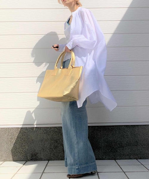 Q（キュー）の「Backギャザーシャツ（シャツ/ブラウス・レディース・グレー/アイボリー・MEDIUM）」の9枚目の写真