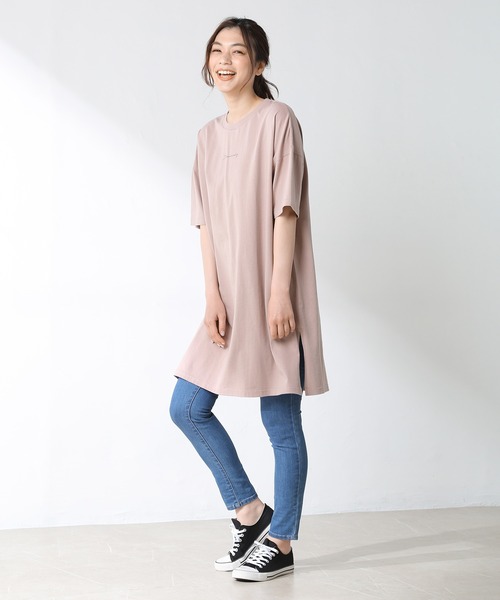 Honeys(ハニーズ)の「フォトプリントチュニック(その他トップス・レディース・ホワイト/ブラック/ブルー/モカ/ライトカーキ・LL/M/L)」の8枚目の写真