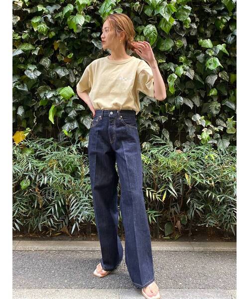 Champion（チャンピオン）の「Champion別注 ビックシルエットショートTee（Tシャツ/カットソー・レディース・ブラック/ベージュ/オフホワイト・FREE）」の7枚目の写真