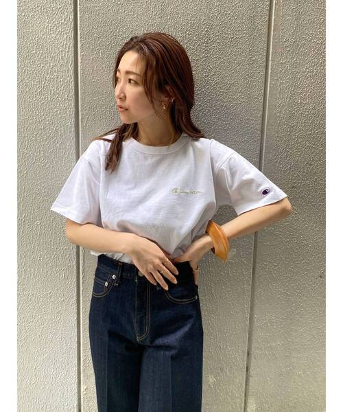 Champion（チャンピオン）の「Champion別注 ビックシルエットショートTee（Tシャツ/カットソー・レディース・ブラック/ベージュ/オフホワイト・FREE）」の9枚目の写真