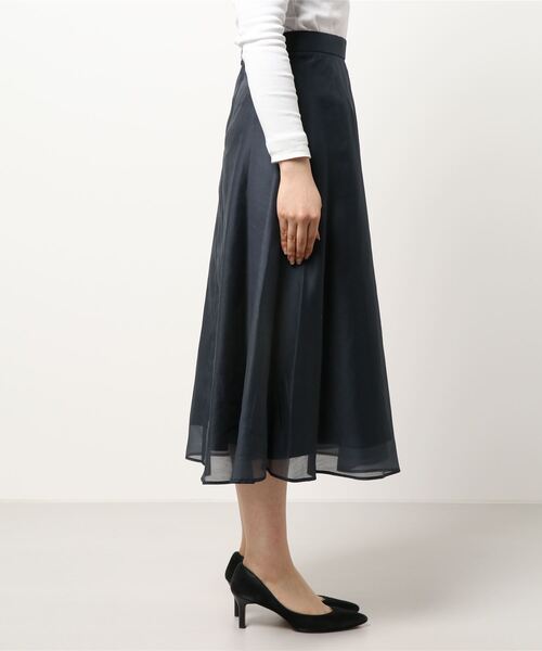 Te chichi（テチチ）の「オーガンジーフレアスカート（スカート・レディース・ネイビー/ベージュ/カーキ・ﾌﾘ-）」の5枚目の写真