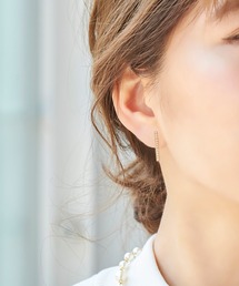 【金属アレルギー対応】ラインビジューセラミックピアス