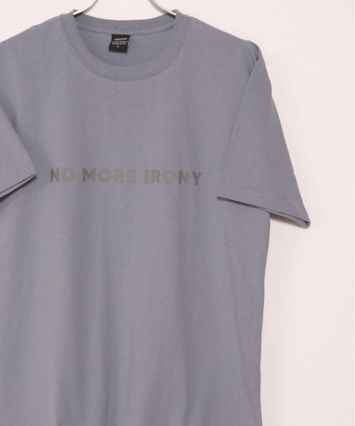 TRAP/U (トラップユー)の「16/-天竺 フロント メッセージプリント コットン 半袖 Tシャツ(Tシャツ/カットソー・メンズ・ブラック/グレイッシュブルー/ホワイト・L/M)」の3枚目の写真