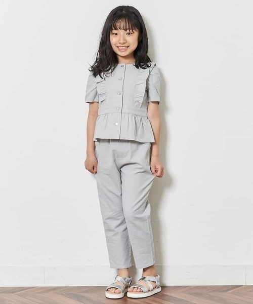 a.v.v（アーヴェヴェ）の「[KIDS]クロスゴムフラットサンダル[WEB限定サイズ]（サンダル・キッズ・シルバー/ブラック・20/22/21/18/19/23）」の8枚目の写真