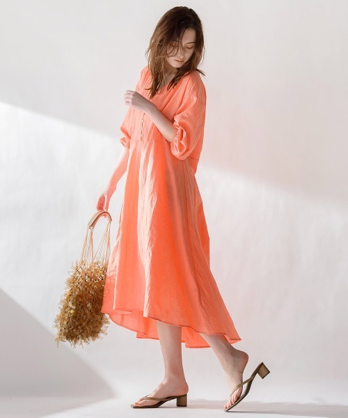 socolla（ソコラ）の「【socolla】7分袖ワッシャープリーツワンピース（ワンピース・レディース・ベージュ/オレンジ/グリーン・S/M）」の22枚目の写真