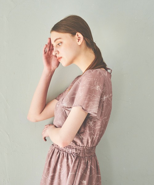 Fabulous Angela（ファビュラスアンジェラ）の「オリジナルラインフラワー楊柳ワンピース（ワンピース・レディース・ピンク/モカ・FREE）」の12枚目の写真