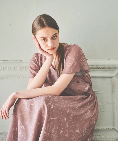 Fabulous Angela（ファビュラスアンジェラ）の「オリジナルラインフラワー楊柳ワンピース（ワンピース・レディース・ピンク/モカ・FREE）」の6枚目の写真