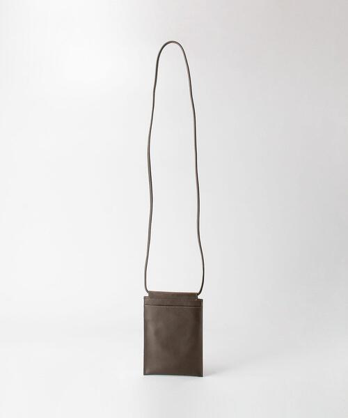 green label relaxing（グリーンレーベルリラクシング）の「別注[ ア・ラ・マルヴァ ]A.la Malva サコッシュ（ショルダーバッグ・レディース・ブラック/オフホワイト/イエロー/モカ・FREE）」の6枚目の写真