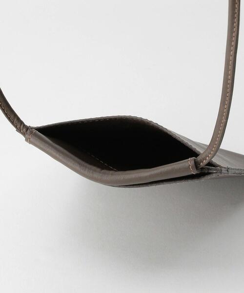 green label relaxing（グリーンレーベルリラクシング）の「別注[ ア・ラ・マルヴァ ]A.la Malva サコッシュ（ショルダーバッグ・レディース・ブラック/オフホワイト/イエロー/モカ・FREE）」の8枚目の写真