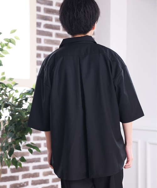 ACE SHOP（エースショップ）の「【セットアップ着用可】オーバーサイズリラックスシャツ【ファッション系YouTuberめんくろ。コラボ】（シャツ/ブラウス・メンズ・ブラック/ベージュ・MEDIUM/LARGE）」の9枚目の写真