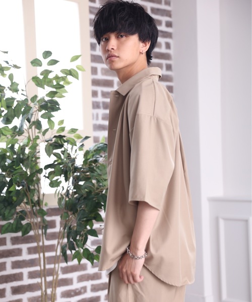 ACE SHOP（エースショップ）の「【セットアップ着用可】オーバーサイズリラックスシャツ【ファッション系YouTuberめんくろ。コラボ】（シャツ/ブラウス・メンズ・ブラック/ベージュ・MEDIUM/LARGE）」の14枚目の写真