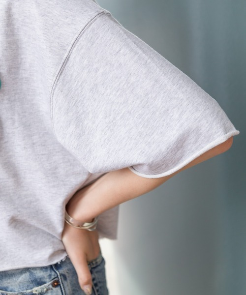 SpRay(スプレイ)の「LA発泡クロップドカットソー(Tシャツ/カットソー・レディース・チャコールグレー/ライトグレー/ブラック/ネイビー/オフホワイト・FREE)」の11枚目の写真