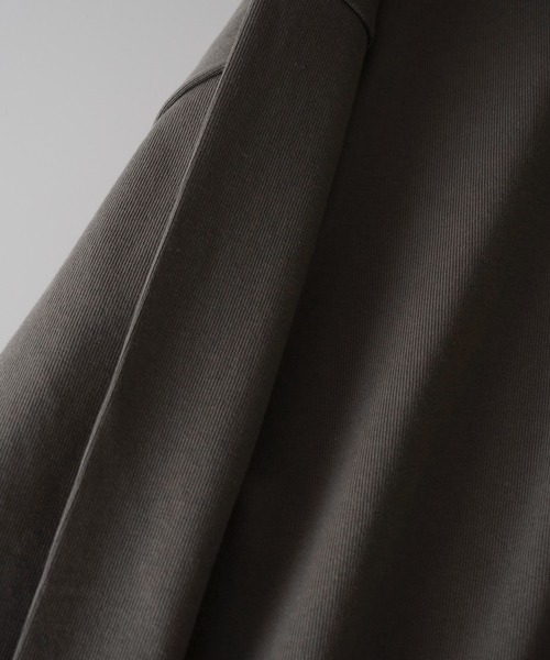 remer(リメール)の「loose basic long Tee/ルーズベーシックロンTee(Tシャツ/カットソー・メンズ・ホワイト/チャコールグレー/ライトグレー/ベージュ/カーキ/ブルーグレー/マスタード・SMALL/MEDIUM/LARGE)」の17枚目の写真