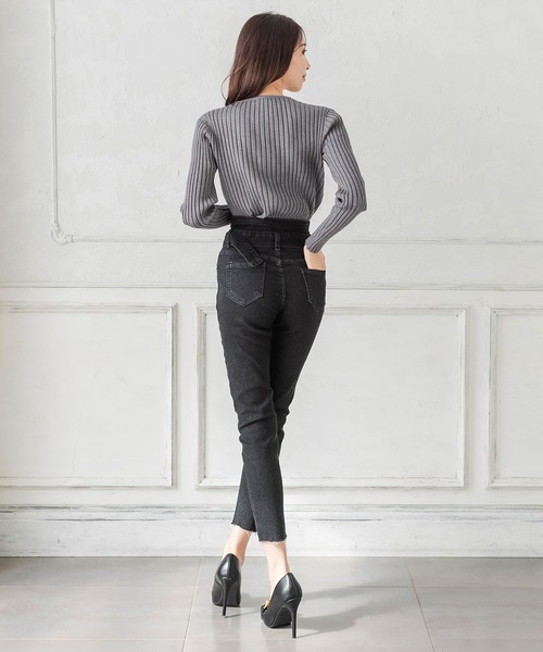 Julia Boutique(ジュリアブティック)の「ベルト付きハイウエストスキニーデニムパンツ/21123(デニムパンツ・レディース・ブラック/ネイビー・LL/3L/S/M/L)」の21枚目の写真