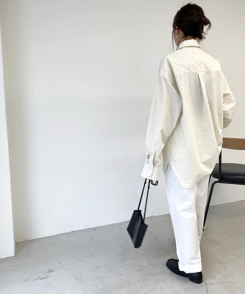 CANAL JEAN（キャナルジーン）の「RED CHOP WORKS(レッドチョップワークス) コットンBIGポケットシャツ（シャツ/ブラウス・レディース・オフホワイト/ナチュラル・38）」の3枚目の写真