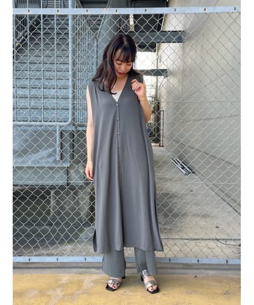 パンツ bluelea Side slit sweatpants 9/17(WED)21:00ーSide slit sweatpants （調整分再販） | Bluelea