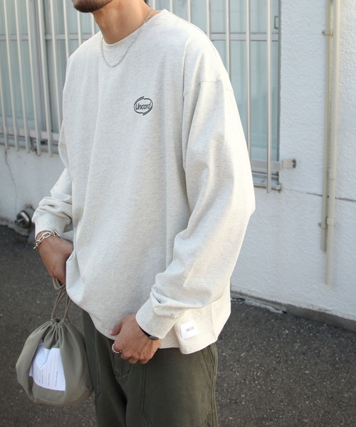 UNCORD(アンコード)の「【UNCORD】ワンポイントプリントBIGロンT/ロングスリーブ長袖Tシャツ(Tシャツ/カットソー・メンズ・ホワイト/ブラック/ネイビー/カーキ/オートミール/ホワイト系/ブラック系/アイボリー系/カーキ系/ネイビー系・MEDIUM/LARGE/X-LARGE)」の6枚目の写真