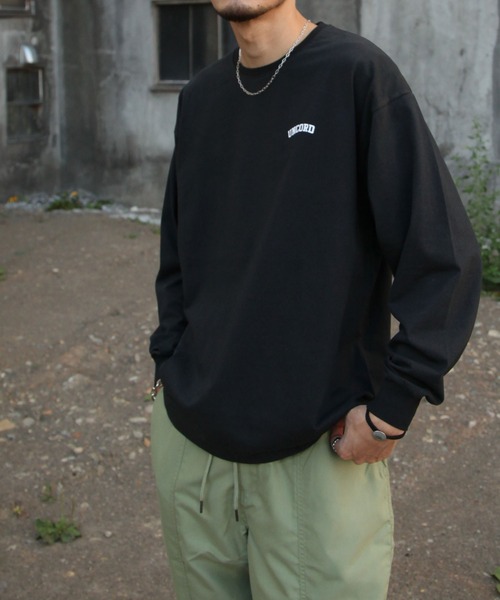 UNCORD(アンコード)の「【UNCORD】ワンポイントプリントBIGロンT/ロングスリーブ長袖Tシャツ(Tシャツ/カットソー・メンズ・ホワイト/ブラック/ネイビー/カーキ/オートミール/ホワイト系/ブラック系/アイボリー系/カーキ系/ネイビー系・MEDIUM/LARGE/X-LARGE)」の3枚目の写真
