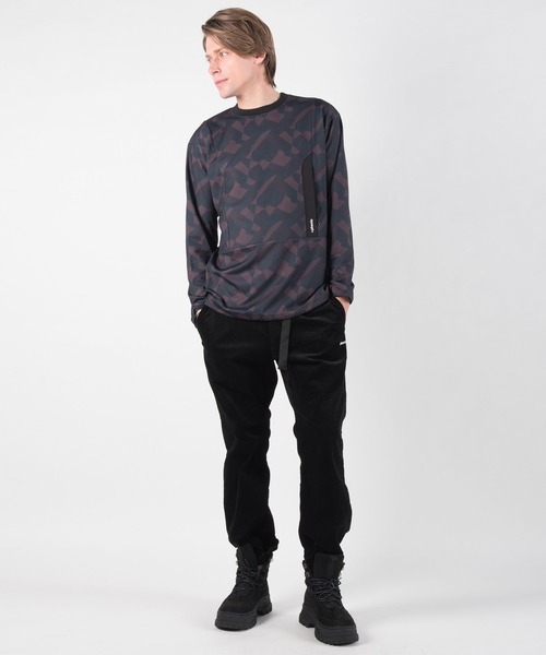 +phenix(プラスフェニックス)の「+phenix(プラスフェニックス)Stretch Zip Pocket Tee(Tシャツ/カットソー・メンズ・ホワイト/カーキ/ホワイト×グレー/ブラック・S/M/L/XL/XXL)」の20枚目の写真