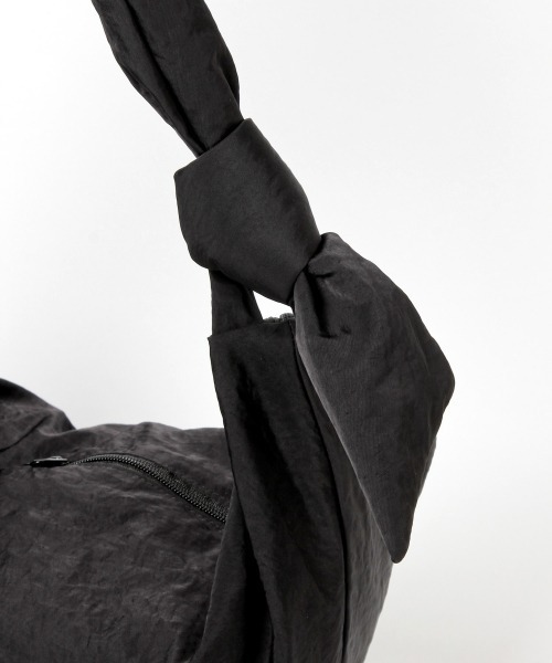 LOWRYS FARM（ローリーズファーム）の「ナカワタショルダーバッグ　235951（ショルダーバッグ・レディース・ブラック/グリーン・FREE）」の7枚目の写真