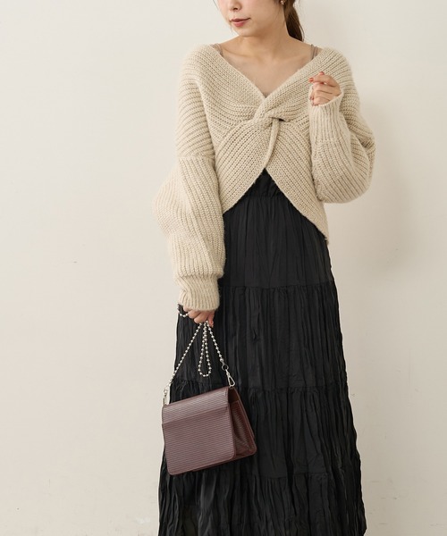 natural couture（ナチュラルクチュール）の「【WEB限定カラー有り】前後2WAYカシュクールティアードワンピース（ワンピース・レディース・ピンクベージュ/ブラック/その他3/その他2/グリーン/その他1・FREE）」の2枚目の写真