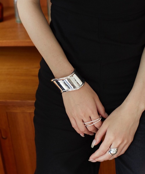 Nothing And Others（ナッシングアンドアザーズ）の「【Nothing And Others/ナッシングアンドアザーズ】ダブルラインバングル（バングル/リストバンド・レディース・シルバー・FREE）」の5枚目の写真