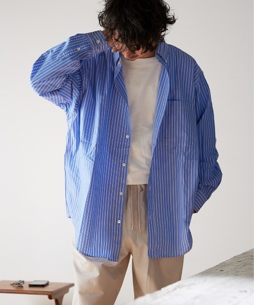 JOURNAL STANDARD relume(ジャーナルスタンダード レリューム)の「【relume SPORTS WEAR】ボタンダウン ストライプシャツ(シャツ/ブラウス・メンズ・ホワイト/レッド/ブルー/グリーン/グリーン系その他・MEDIUM/LARGE)」の14枚目の写真