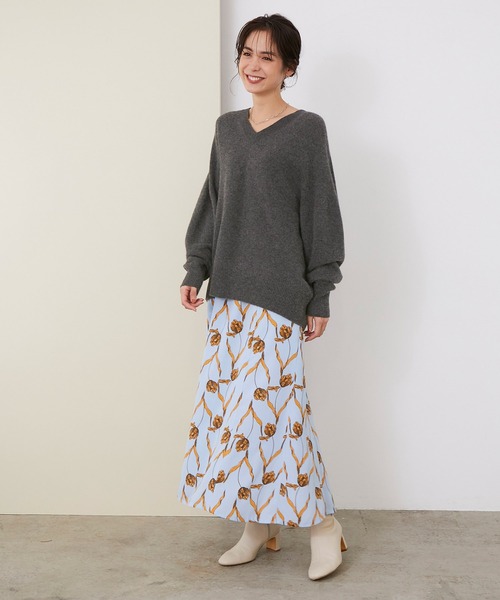 ROPE'(ロペ)の「【秋にも使える】【シリーズ】クーマラムホールガーメントVネックプルオーバー(ニット/セーター・レディース・チャコールグレー/ターコイズブルー/キナリ/イエロー系その他2・38)」の19枚目の写真