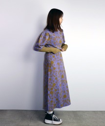 <moyan ecri>パワーショルダーフラワージャガードワンピース