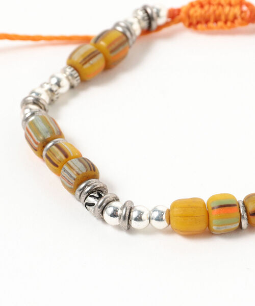 wakami（ワカミ）の「wakami × BEAMS / 別注 ビーズ ブレスレット 3本セット 2022（ブレスレット・メンズ・チャコールグレー/ベージュ/オリーブ/オレンジ/ブルー/マルチ/ライトカーキ・ONE SIZE）」の17枚目の写真