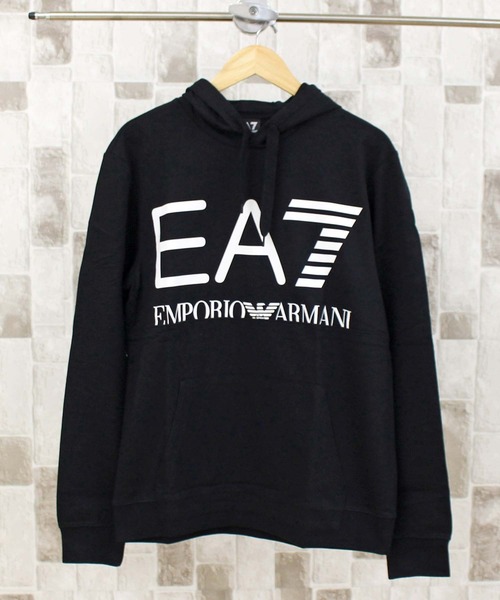 EMPORIO ARMANI(エンポリオアルマーニ)の「EA7 ビッグロゴベーシックスウェットパーカー 6KPM69 PJBWZ(パーカー・メンズ・ホワイト/ブラック・M/L/XL)」の2枚目の写真