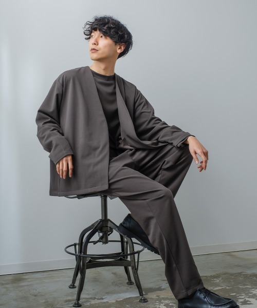 improves（インプローブス）の「カットジョーゼット ノーカラー カーディガン ジャケット セットアップ対応（ノーカラージャケット・メンズ・ベージュ/チャコールグレー/ライトブラウン/杢グレー/ブラウン/カーキ/オリーブ/ネイビー/ブラック・MEDIUM/LARGE）」の16枚目の写真