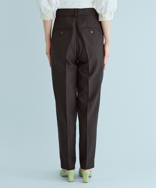 VIS（ビス）の「美シルエットワンタックテーパードパンツ（スラックス