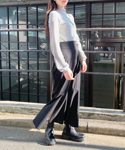 OLIVE des OLIVE(オリーブデオリーブ)の「ヘルシーデコルテプルオーバー/カットアウトトップス(Tシャツ/カットソー・レディース・オフホワイト/ピンク/ブラック/アイボリー/ホワイト・FREE)」の9枚目の写真