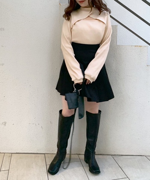 OLIVE des OLIVE(オリーブデオリーブ)の「ヘルシーデコルテプルオーバー/カットアウトトップス(Tシャツ/カットソー・レディース・オフホワイト/ピンク/ブラック/アイボリー/ホワイト・FREE)」の14枚目の写真