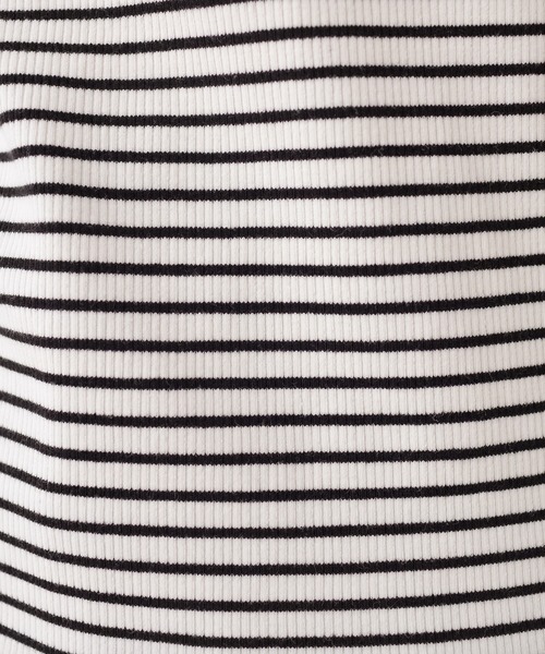 OLIVE des OLIVE(オリーブデオリーブ)の「ヘルシーデコルテプルオーバー/カットアウトトップス(Tシャツ/カットソー・レディース・オフホワイト/ピンク/ブラック/アイボリー/ホワイト・FREE)」の7枚目の写真