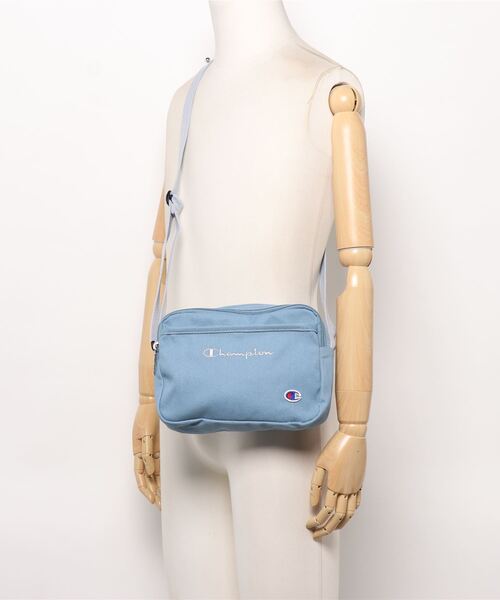 Champion(チャンピオン)の「≪Champion/チャンピオン≫ ショルダーバッグ マイルズ No.63401 2L ライトブラウン(ショルダーバッグ・レディース・ブルー/ライトブラウン/ピンク/オフホワイト・FREE)」の6枚目の写真