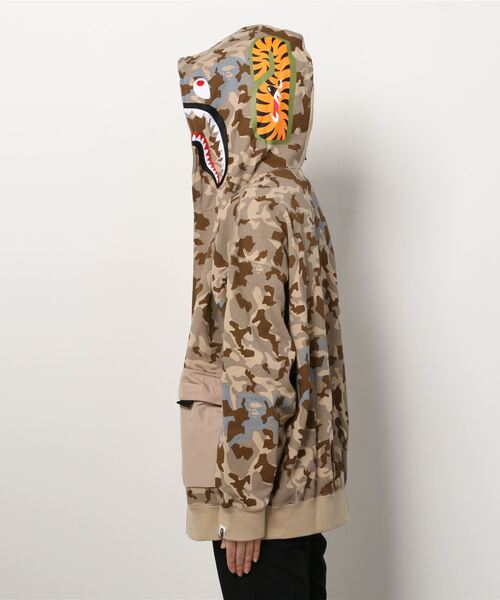 A BATHING APE（アベイシングエイプ）の「SAND CAMO BIG POCKET
