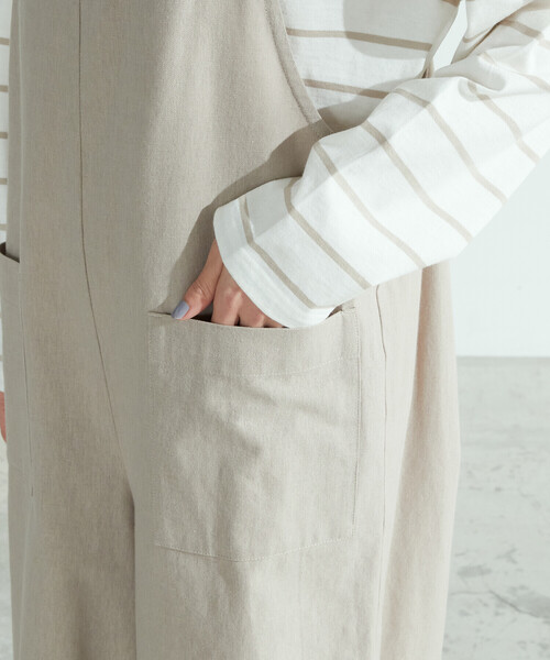 ONIGIRI(オニギリ)の「コットンリネン サロペット(サロペット/オーバーオール・レディース・ベージュ/チャコール・MEDIUM/LARGE)」の18枚目の写真