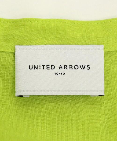 UNITED ARROWS(ユナイテッドアローズ)の「<UNITED ARROWS>RAMIE/CE ギャザー ボリュームスリーブ ブラウス W†(シャツ/ブラウス・レディース・ホワイト/ライム/ライラック・38/36)」の20枚目の写真
