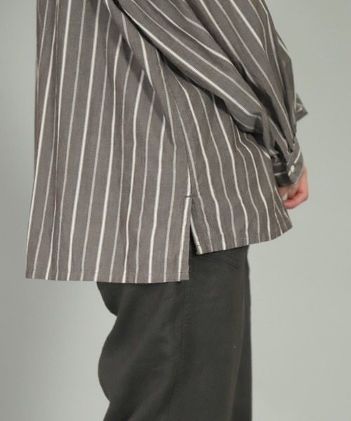 ARTEPOVERA（アルテポーヴェラ）の「[ARTE POVERA] 21sp33 コットンストライプ スタンドギャザリングシャツ（シャツ/ブラウス・レディース・ベージュ系その他/グレー系その他・FREE）」の11枚目の写真