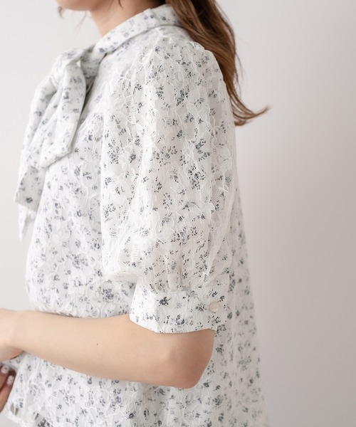 OLIVE des OLIVE（オリーブデオリーブ）の「半袖ボウタイブラウス（シャツ/ブラウス・レディース・ホワイト/ネイビー/オフホワイト・FREE）」の11枚目の写真