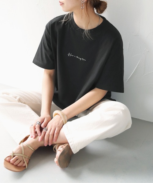 HER CLOSET（ハークローゼット）の「【shemoshelly】WEB限定5.6オンスカリグラフィーロゴTシャツ（Tシャツ/カットソー・レディース・ホワイト系その他2/ホワイト系その他/ブラック系その他/ブラック系その他2・M/L/S）」の20枚目の写真